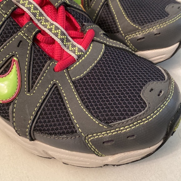 Nike Alvord running shoes 396037-007 - Picture 4 of 16